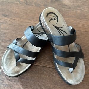 Abeo Black Sandals Slip-On Leather Design